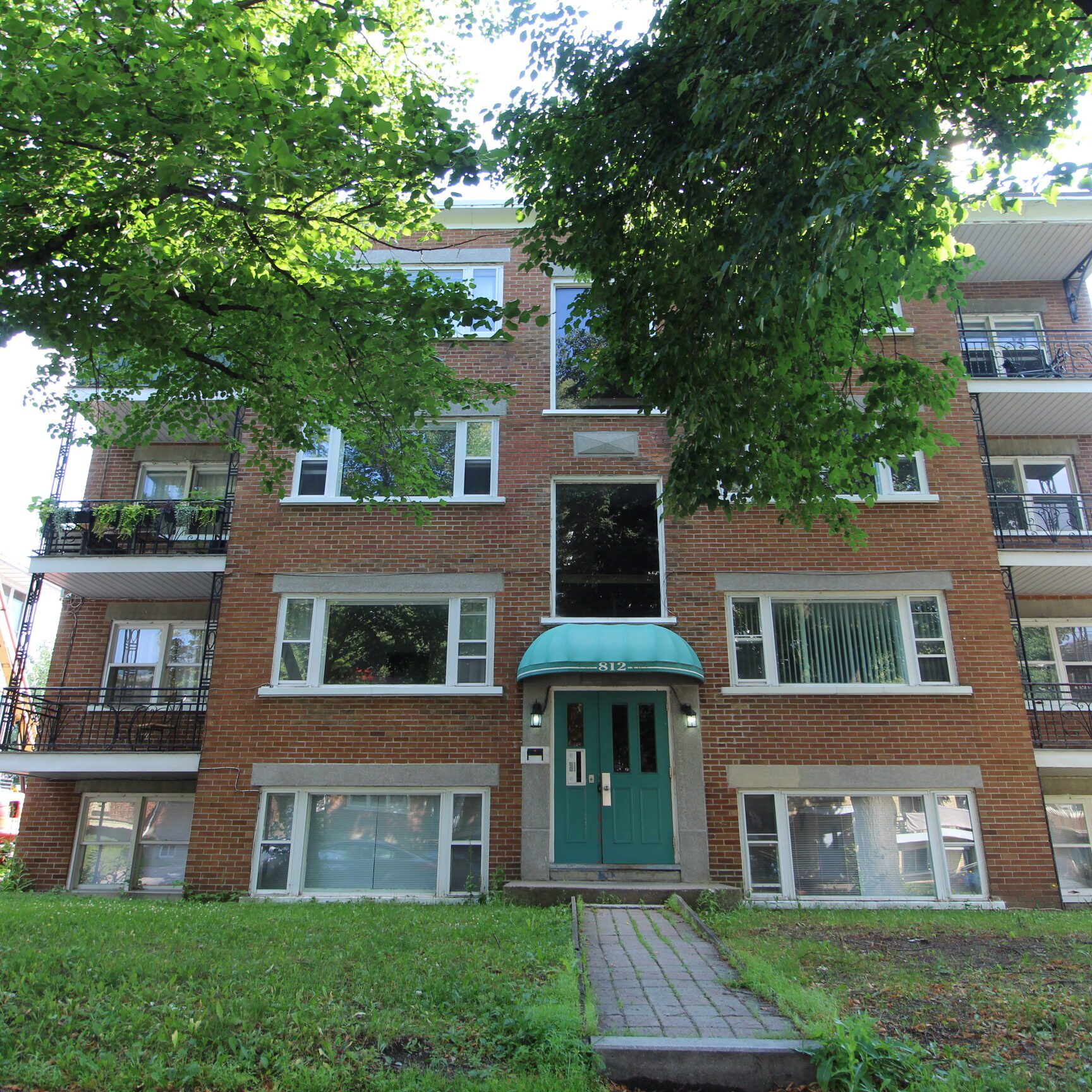 812 Monk #1A 812 Monk #1A