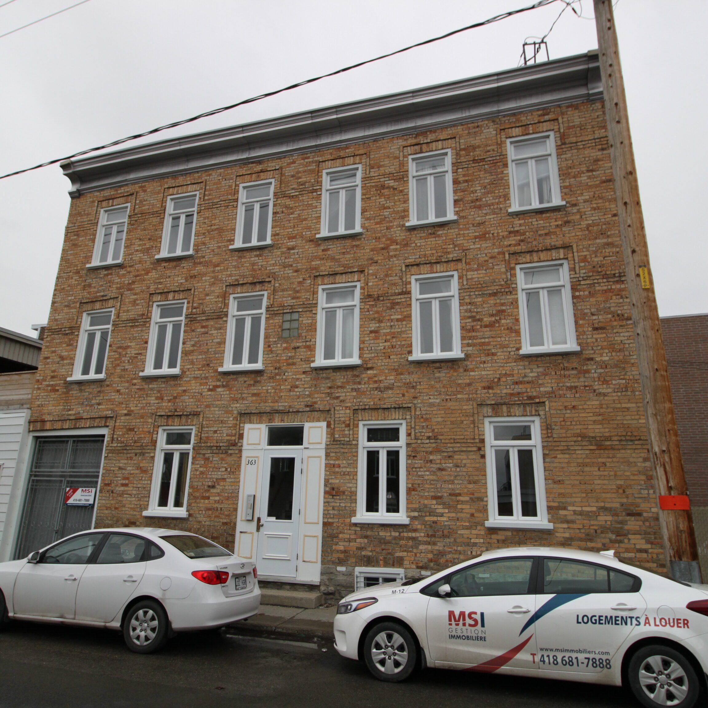 363 Rue Saint-Sauveur #2