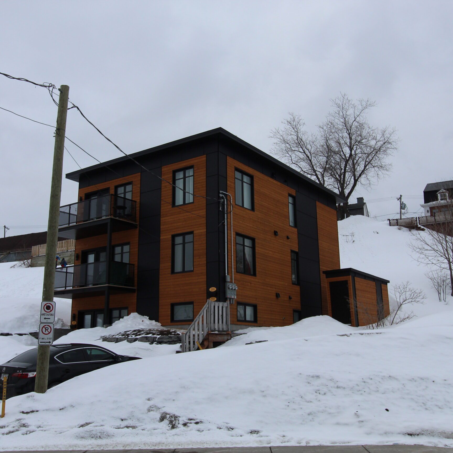 2081 Boulevard des Chutes 2081 Boulevard des Chutes