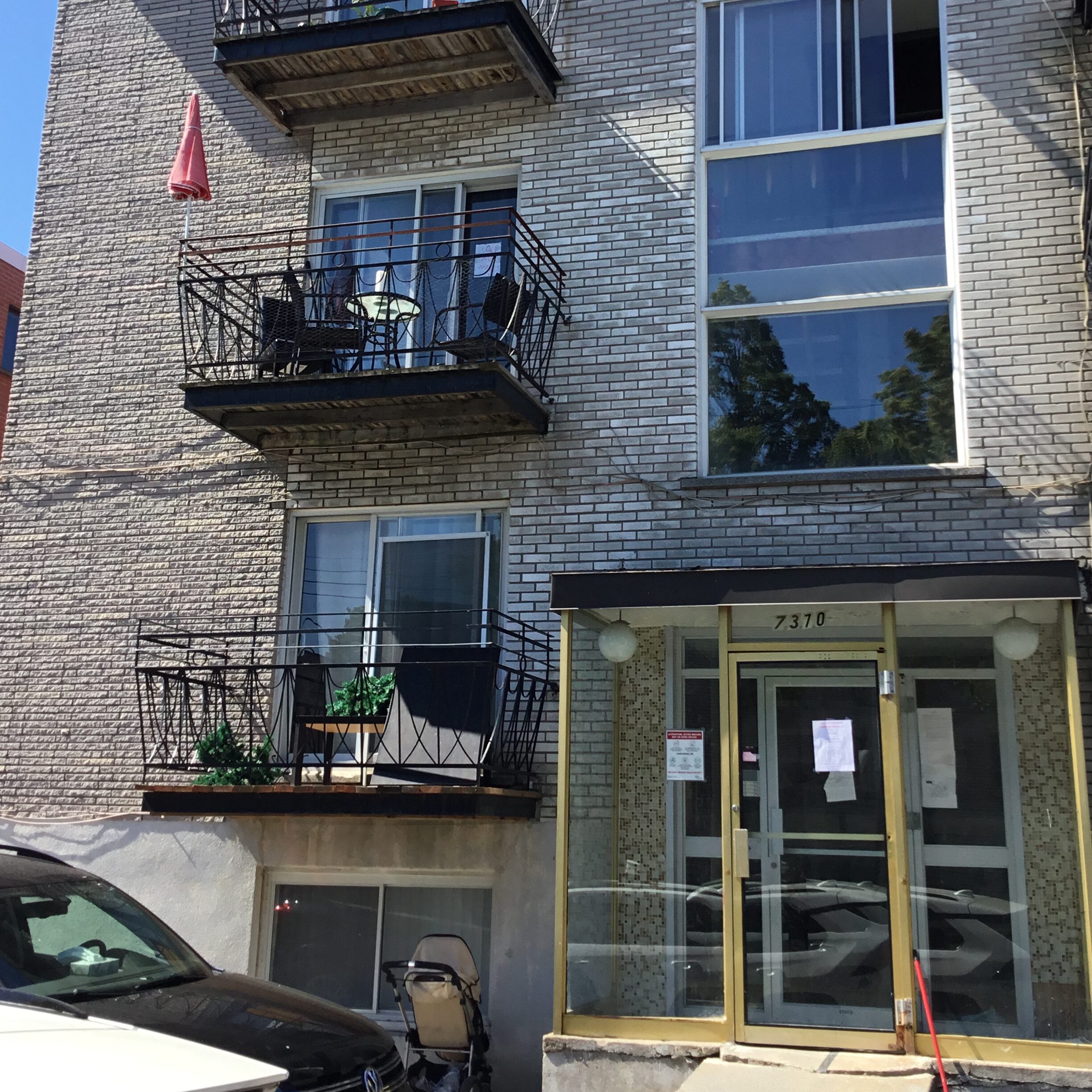 7370 Av. Mousseau #6 7370 Av. Mousseau #6