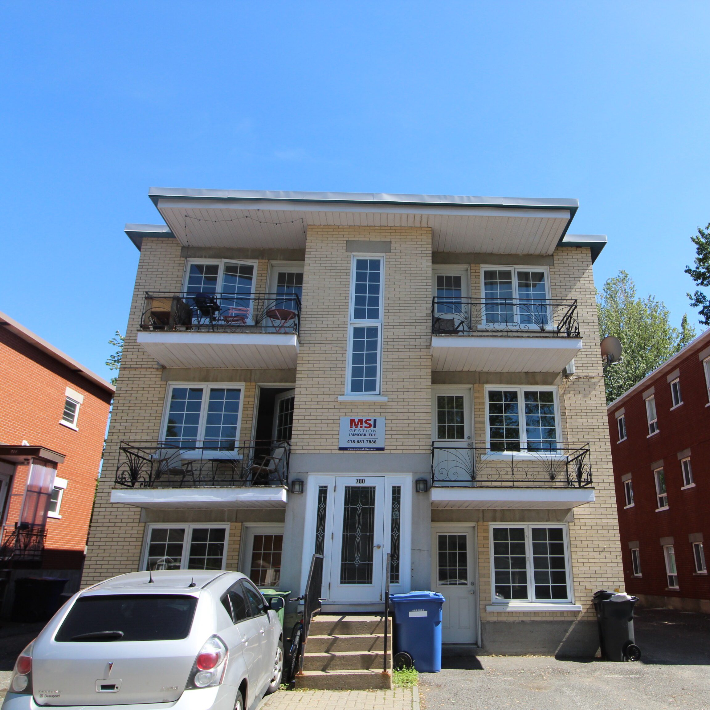 780 Rue des Lilas Est #2