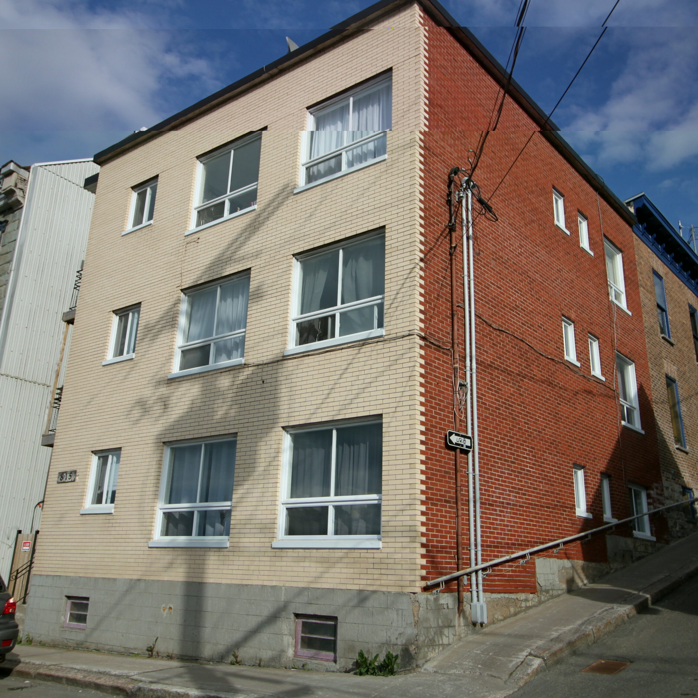 815 Rue Saint-Olivier #6