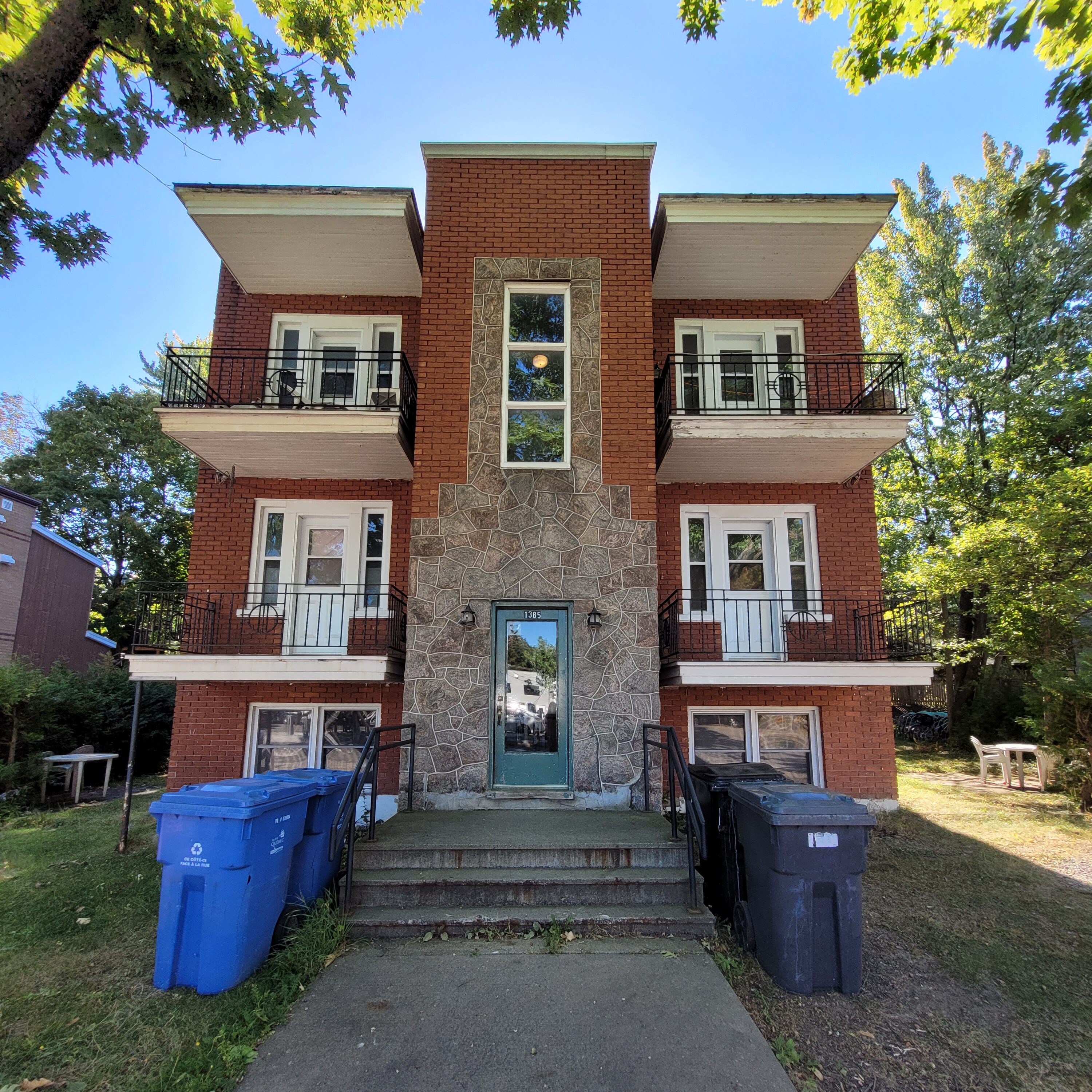 1385 Rue Marie-Rollet #3