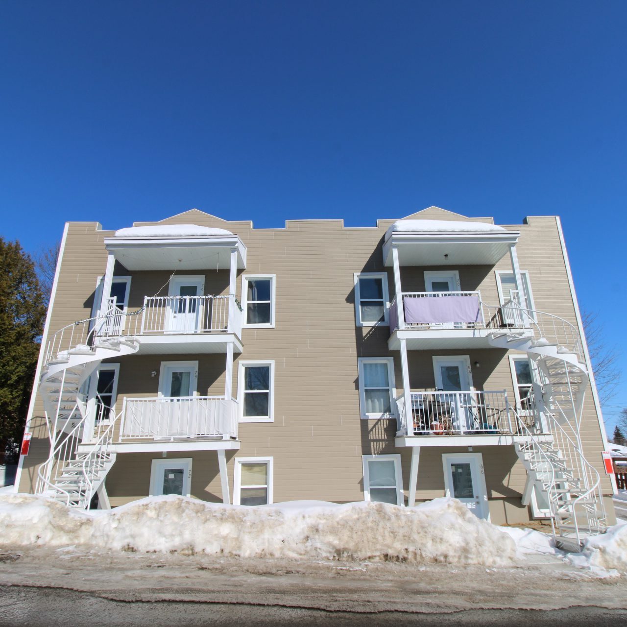 74 Rue Albert Trudel