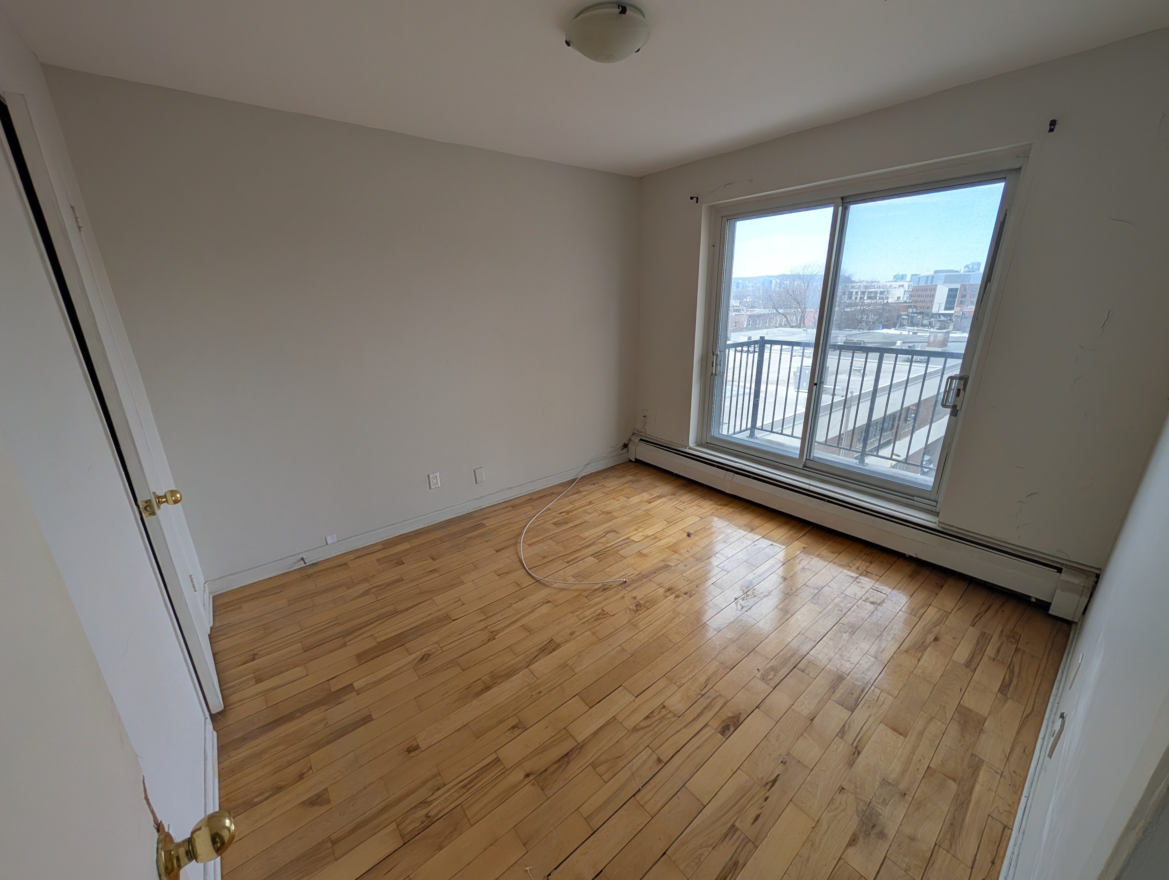 PXL_20260309_185219198