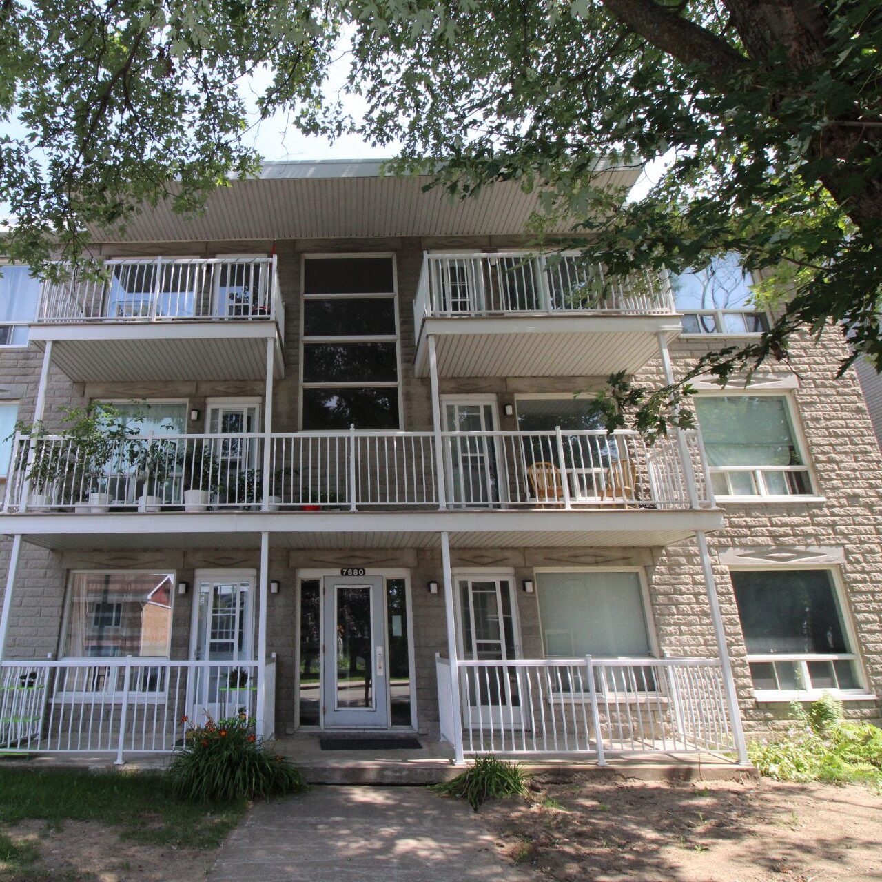 7680 Avenue Trudelle #5
