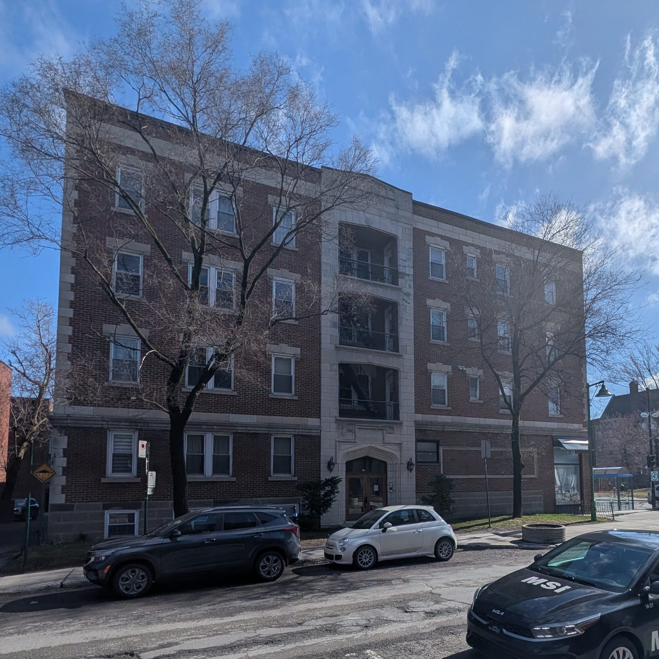 805 Avenue McEachran #7