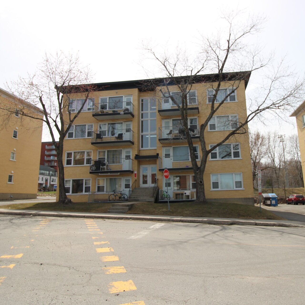 734 Avenue Myrand #7