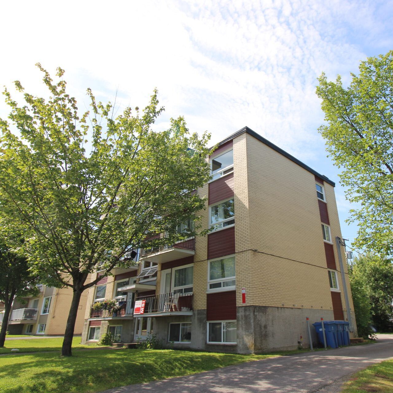 870 Rue Isidore-Garon #7