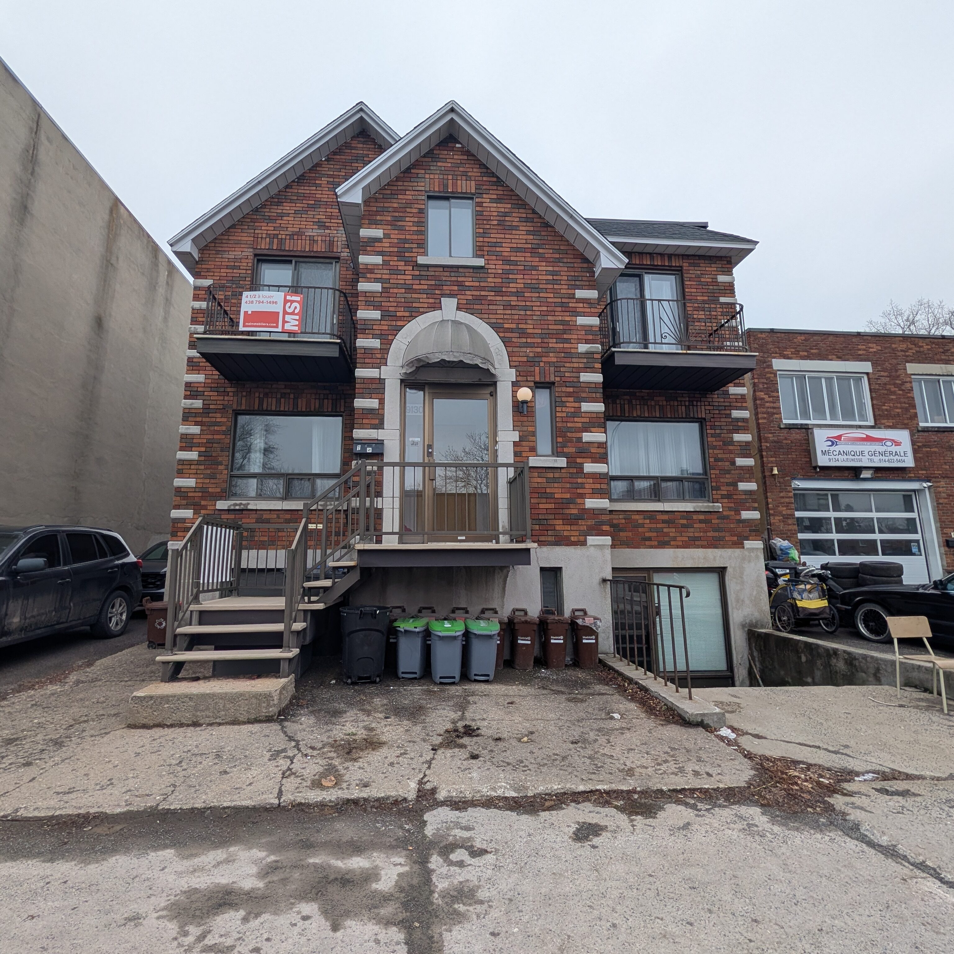 9130 Rue Lajeunesse #3