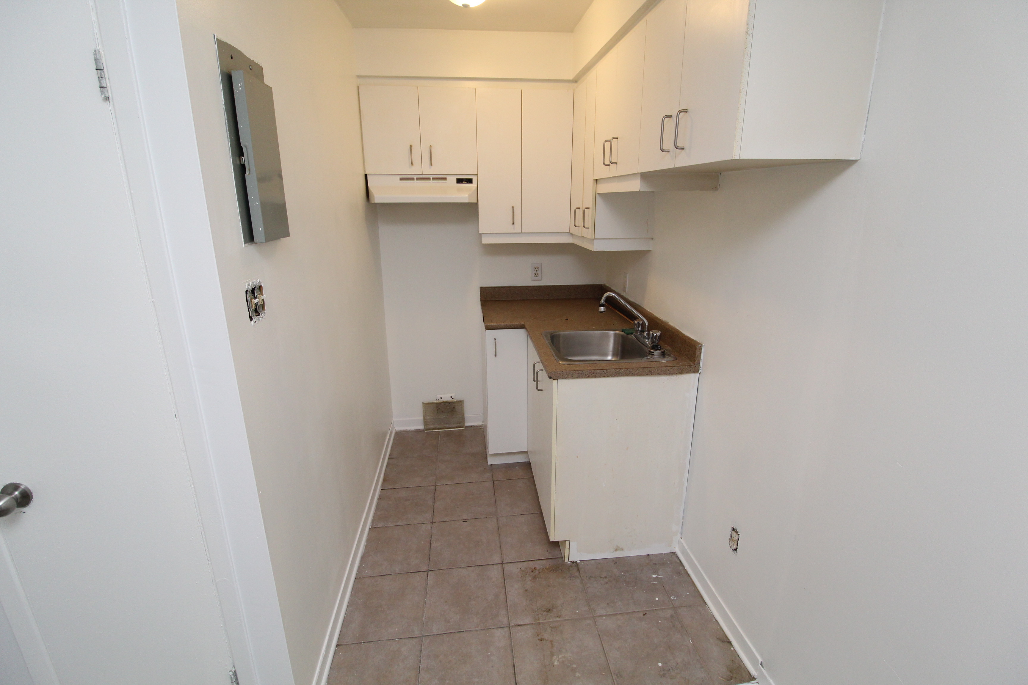 10160 Avenue Papineau, Montréal, QC, Canada — photo 1