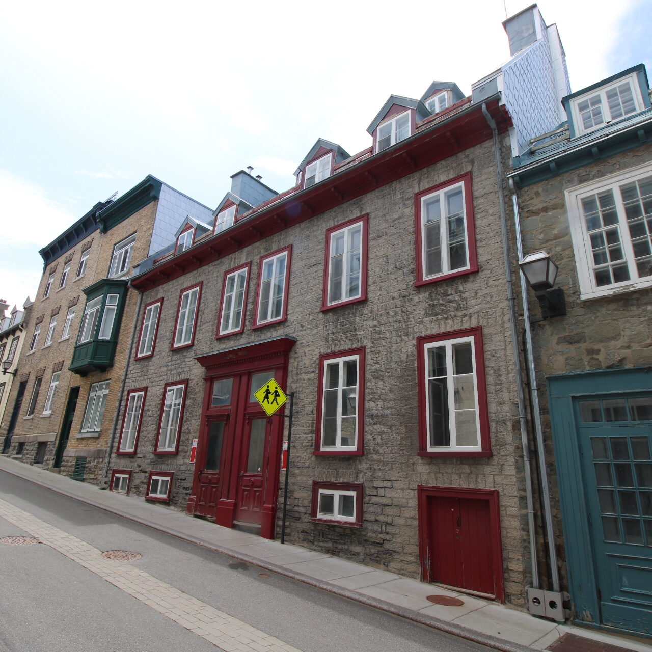 10 Rue Sainte-Famille #1
