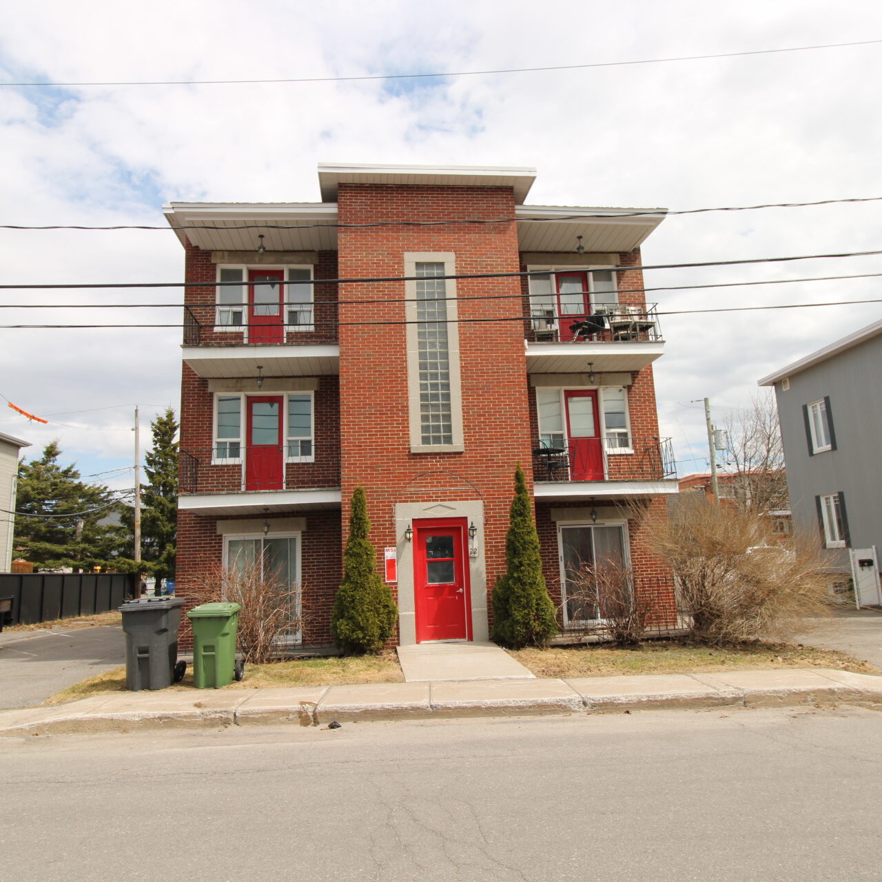 22 Rue Doyon #6 22 Rue Doyon #6