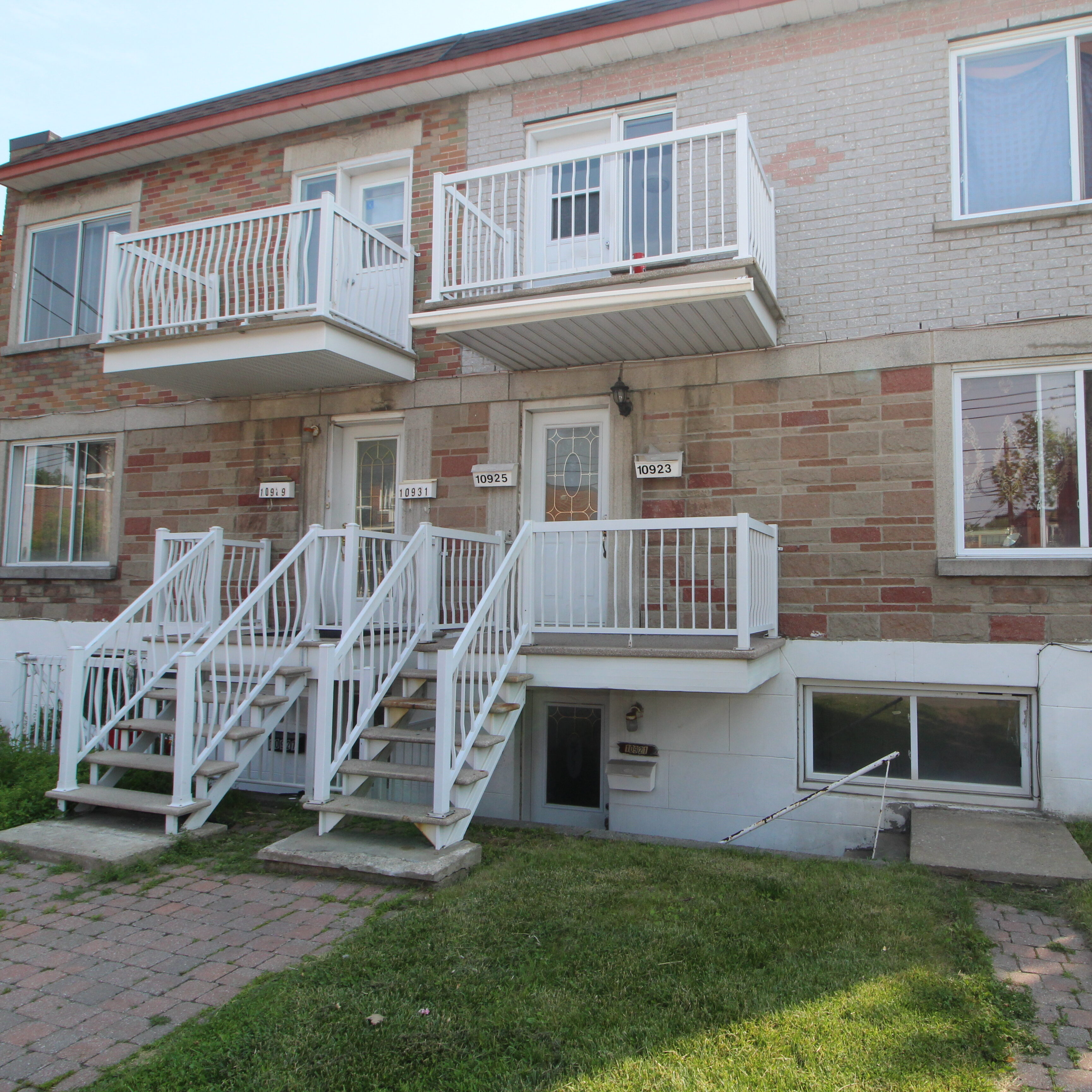 10921 avenue Saint-Julien 10921 avenue Saint-Julien
