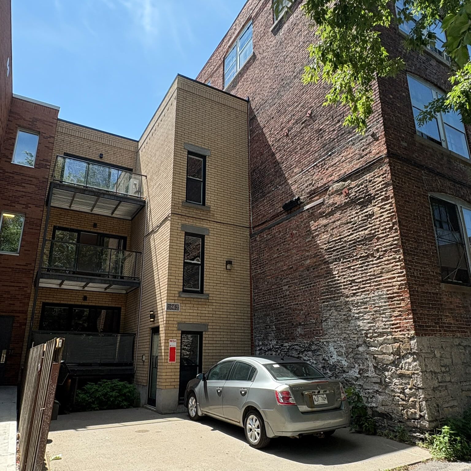 1862 Rue Labrecque #1