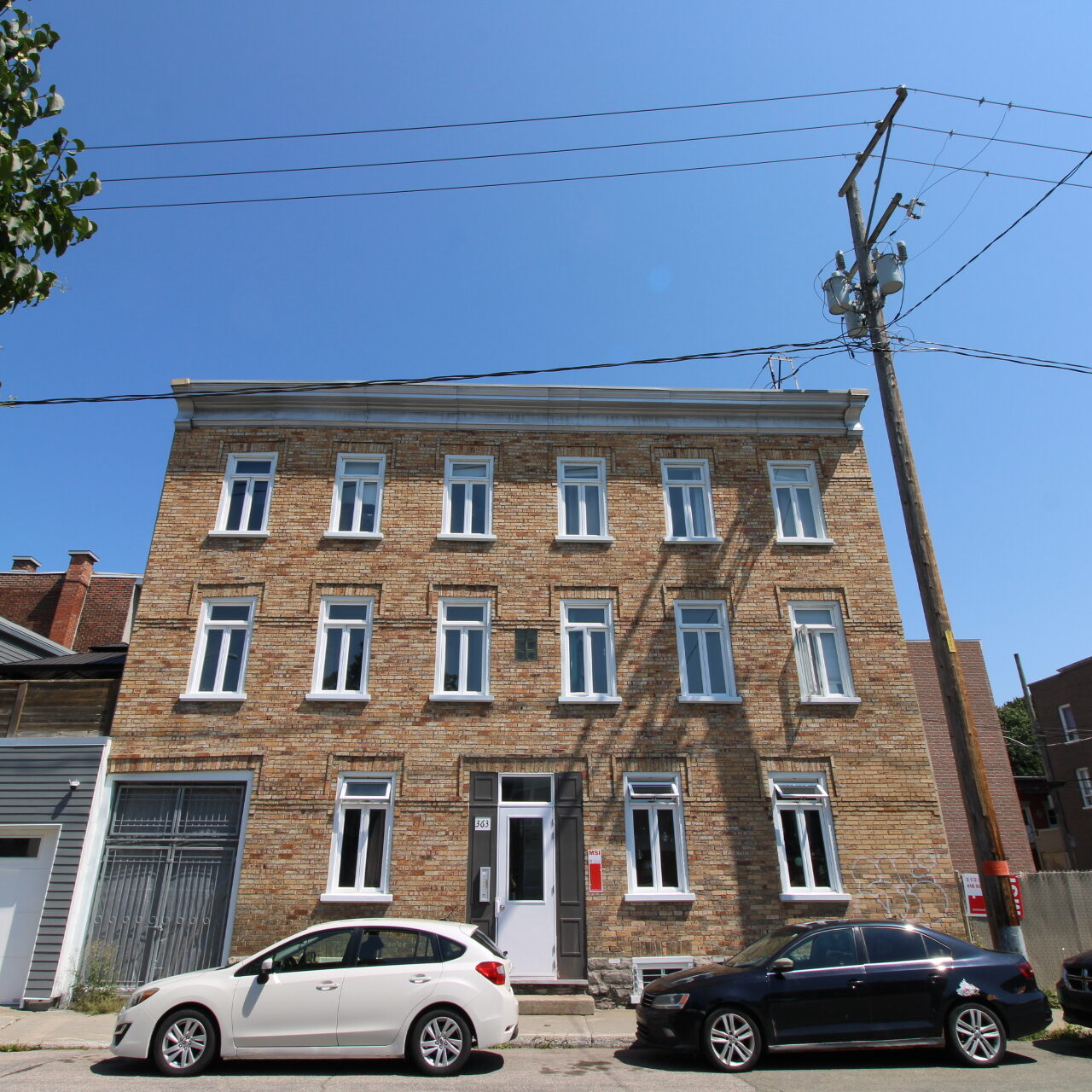 363 Rue Saint-Sauveur #2