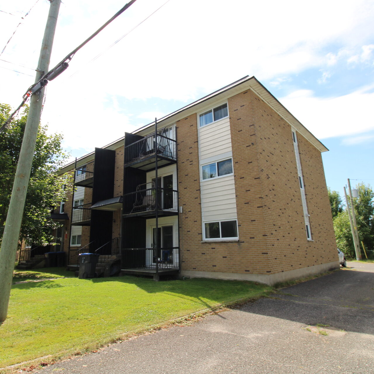 3611 Rue de la Fabrique #4